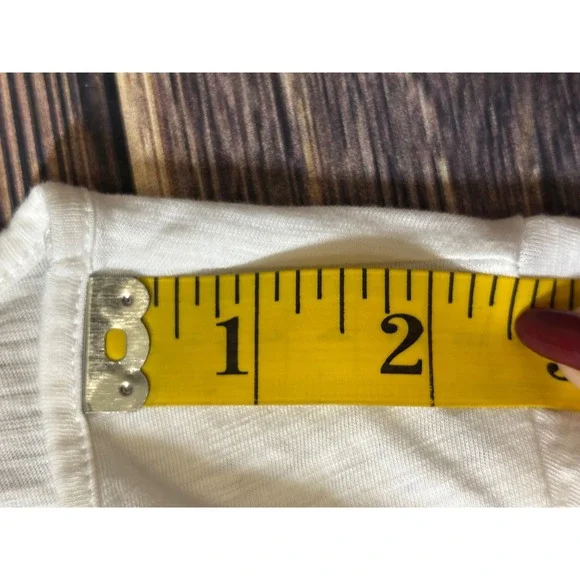 Lilly Pulitzer T Shirt Womens M White Pima Cotton Ruffle Hem V Neck Casual - Picture 7 of 12